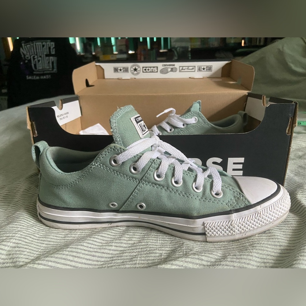 Converse Women's Green Canvas Sneakers